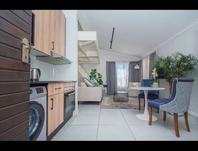 1 bed property to rent in NORTHCLIFF